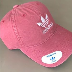 Adidas (Women’s) Hat. NWT, Never Worn.